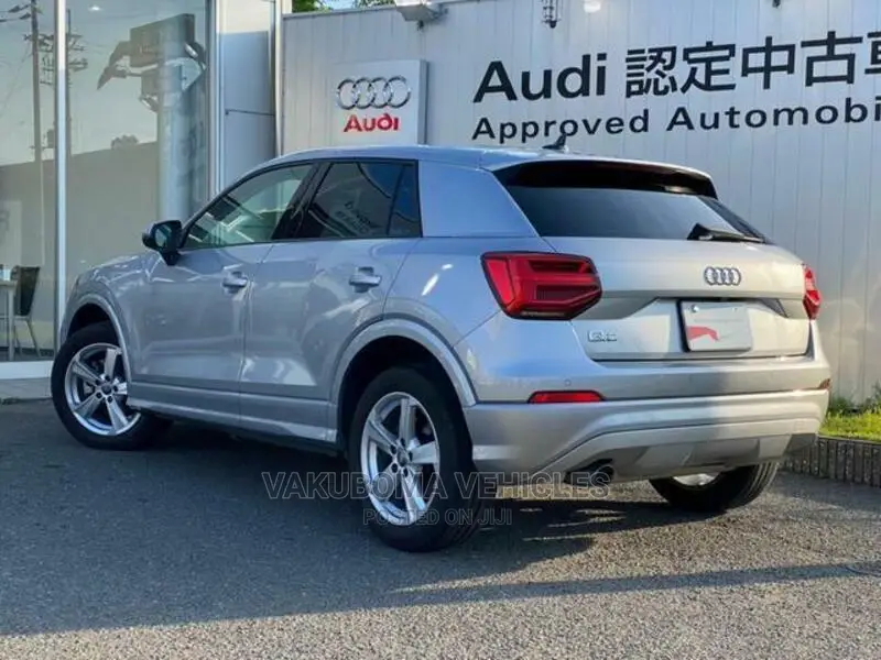 Audi Q3 2018 Silver