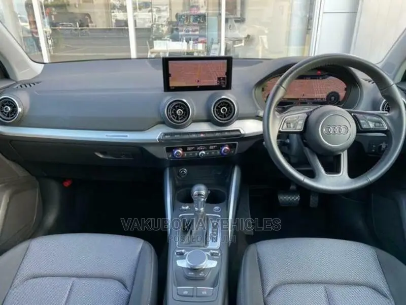 Audi Q3 2018 Silver