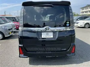 Toyota Voxy 2016 Black