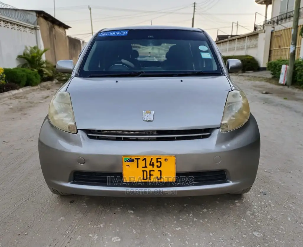 Toyota Passo 2006