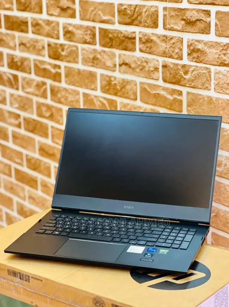 Laptop HP Omen Pro 8GB Intel Core I7 1T