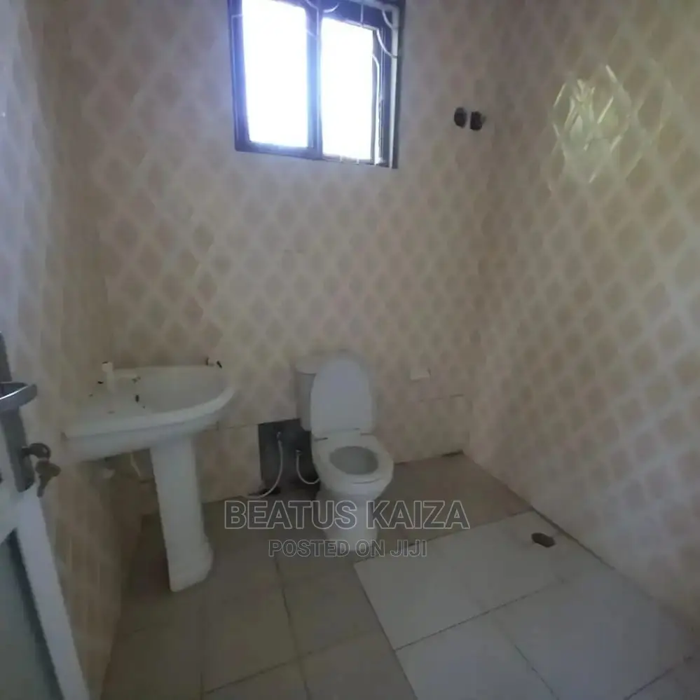 3bdrm Bungalow in Kigamboni Geza for rent