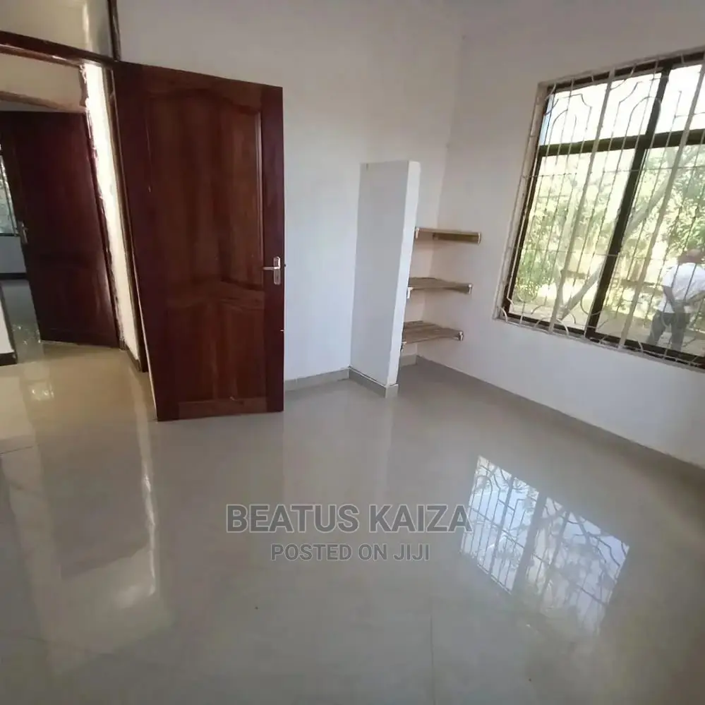 3bdrm Bungalow in Kigamboni Geza for rent