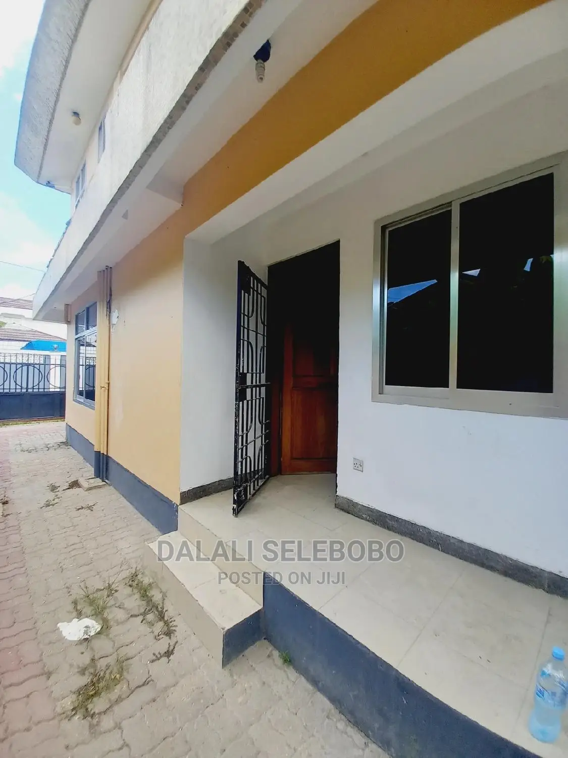 7bdrm Bungalow in Mikocheni B for Rent