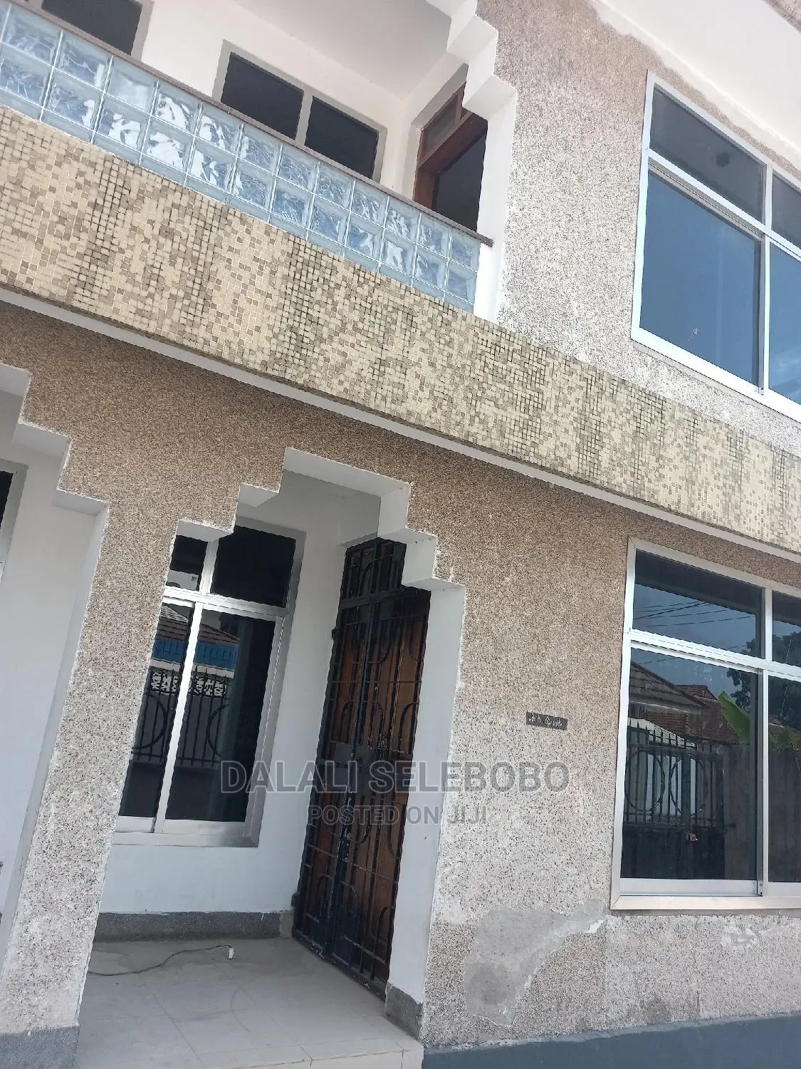 7bdrm Bungalow in Mikocheni B for Rent