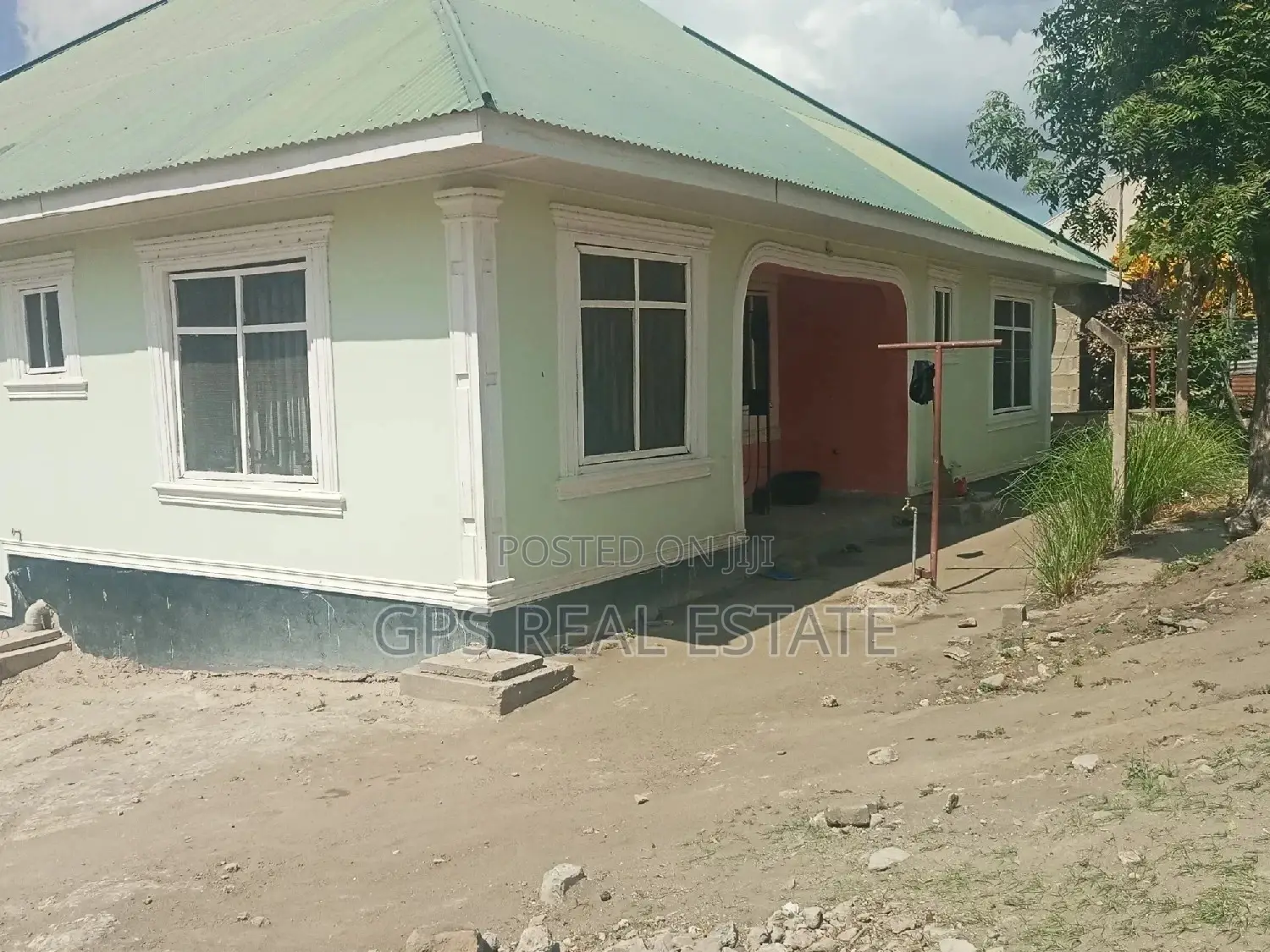 4bdrm House in Maxposh, Kinondoni for Sale