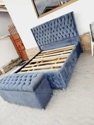 Kitanda 5×6 Na Puffy Kipya