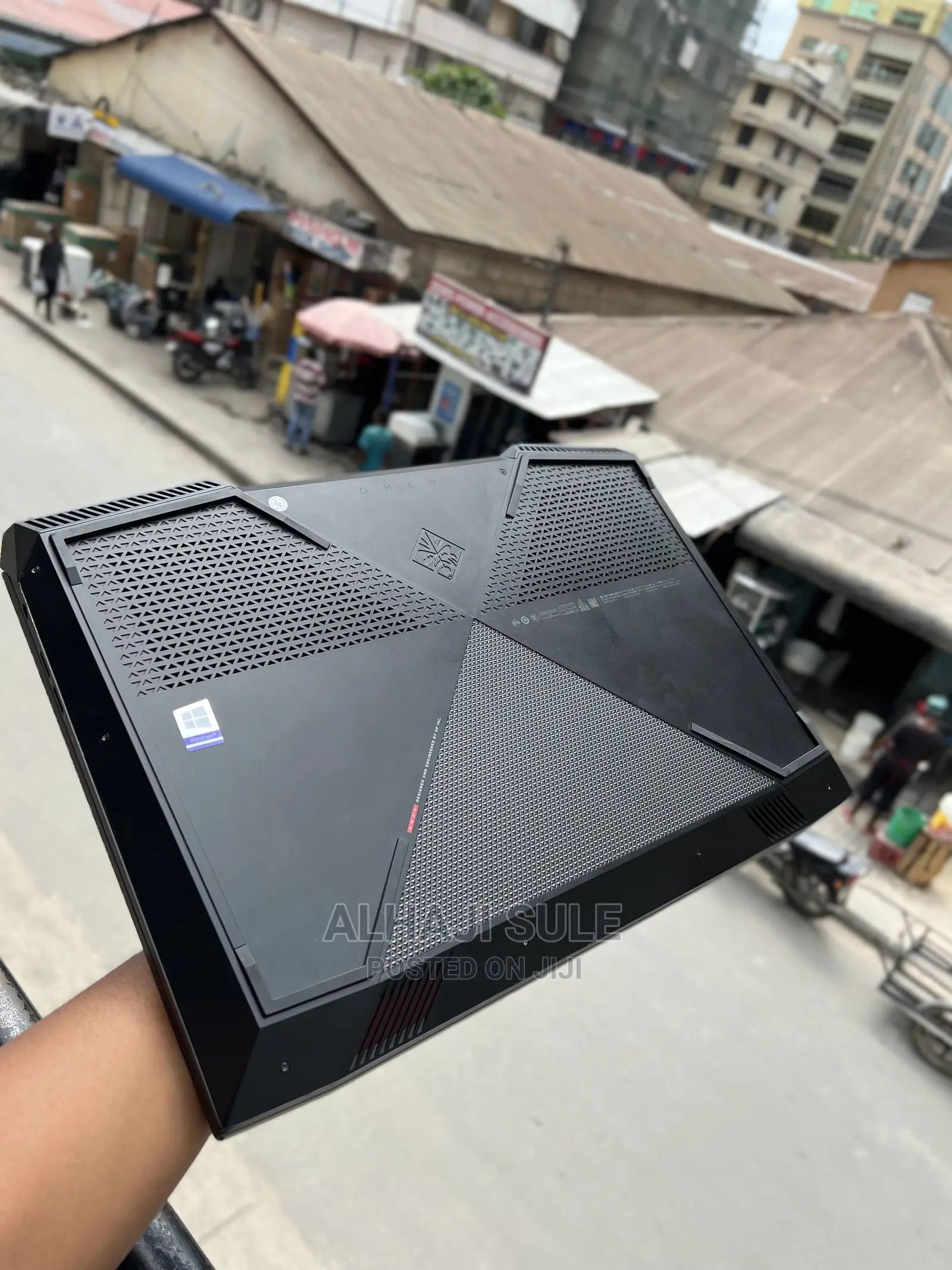 Laptop HP Omen 17 16GB Intel Core I7 SSHD (Hybrid) 128GB