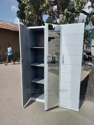 Kabati Milango 3 Jipya