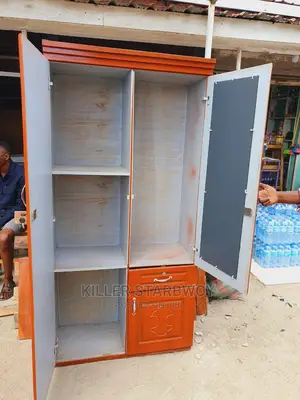 Kabati Zur Sana