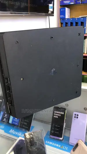Game Ps4 Pro 1tb