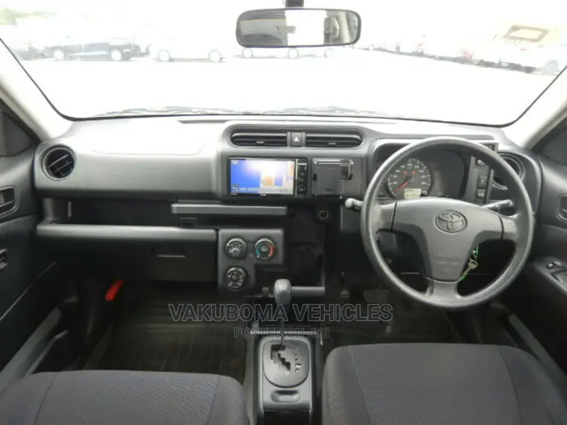 Toyota Probox 2015 Silver
