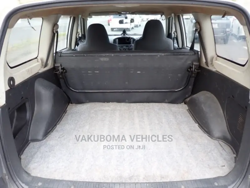 Toyota Probox 2005 White