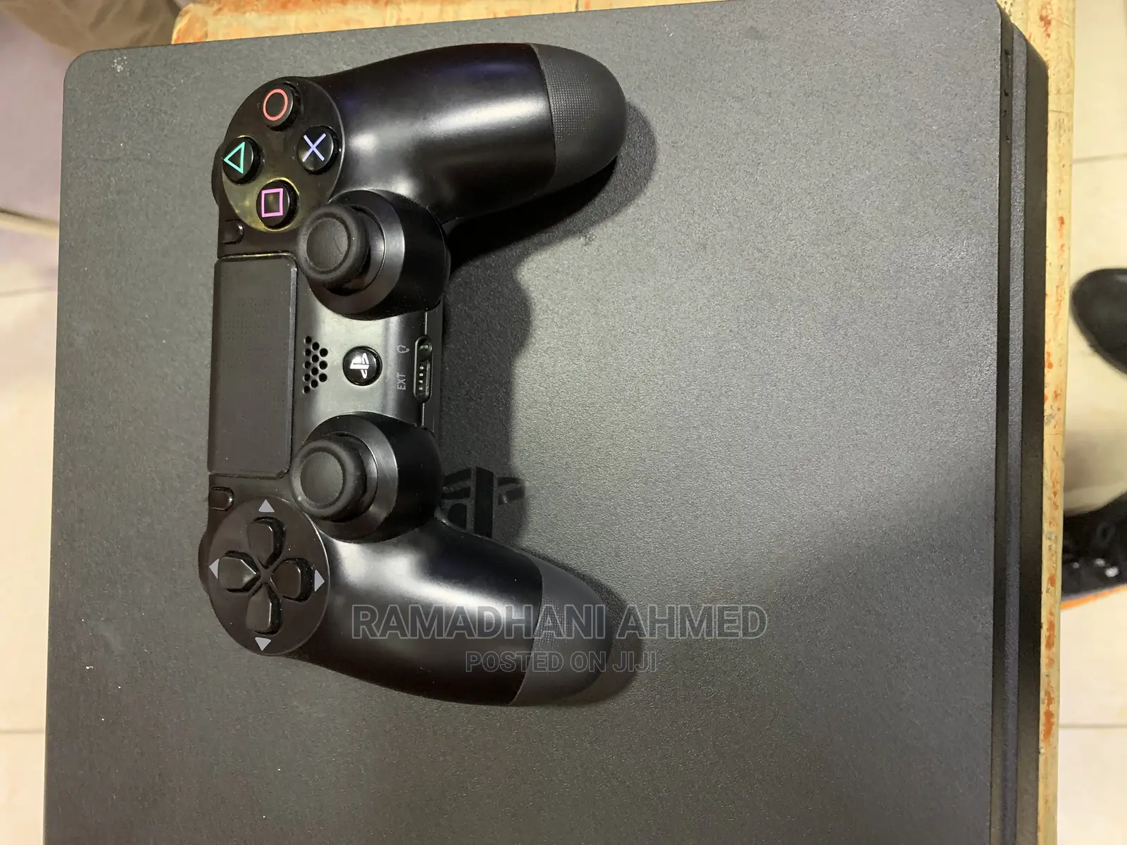 Game Ps4 Slim 1TB