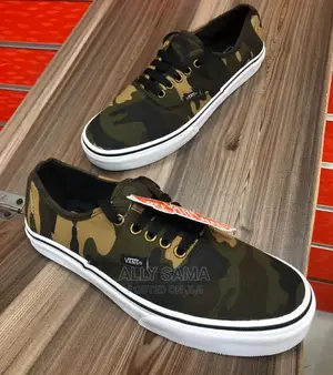 Vans Combat