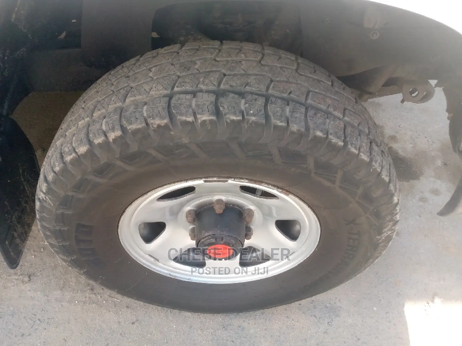 Toyota Hilux 2004 White