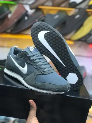Nike Classic
