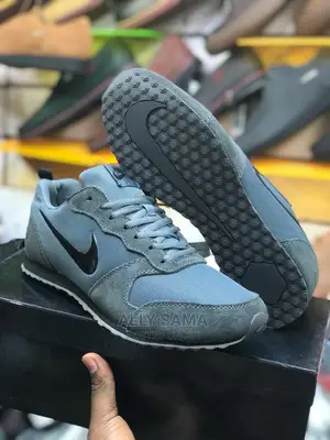 Nike Classic