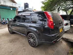 Nissan X-Trail 2010 Black