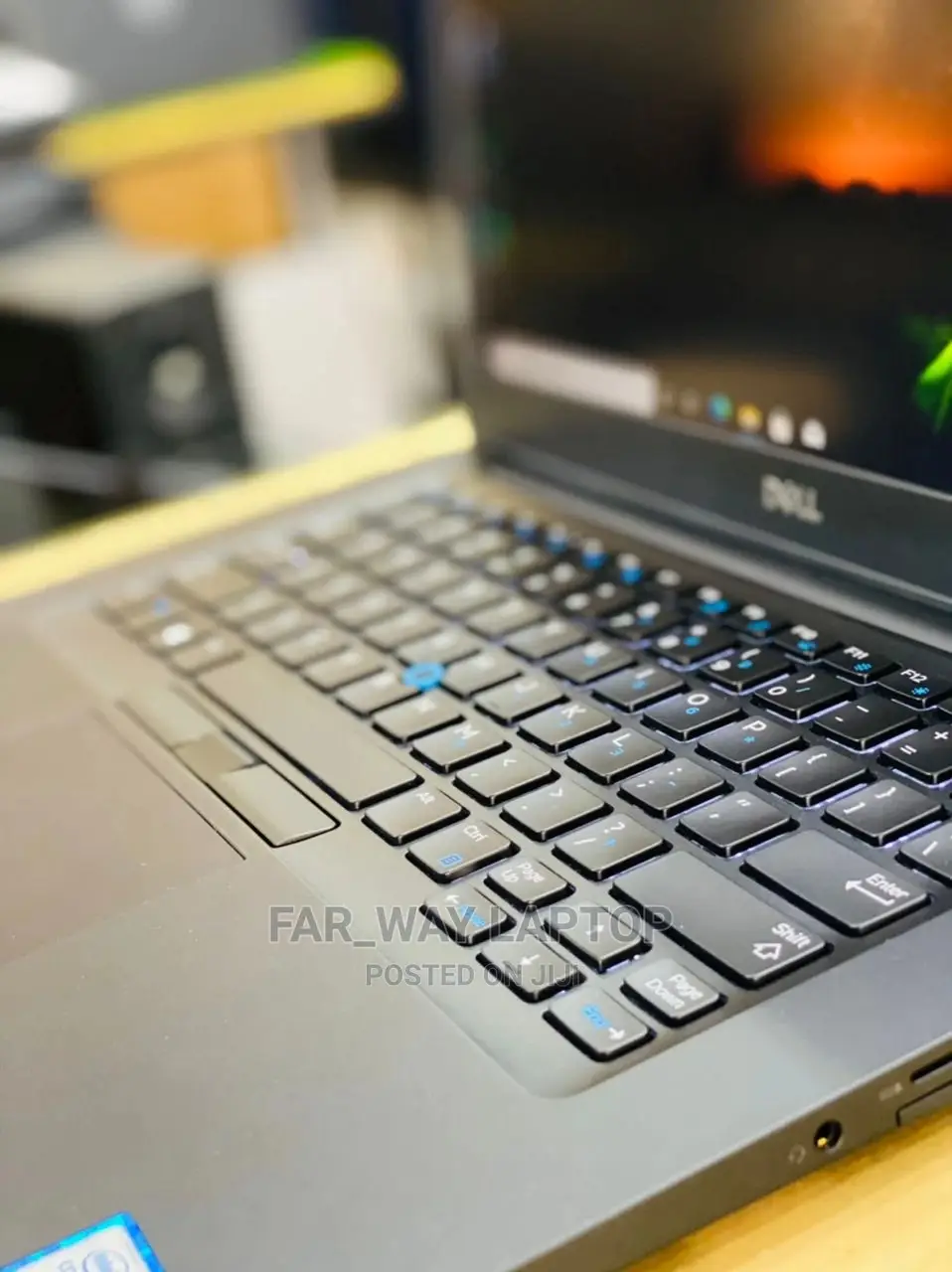New Laptop Dell Dell Latitude 7490 8GB Intel Core I7 SSD 256GB