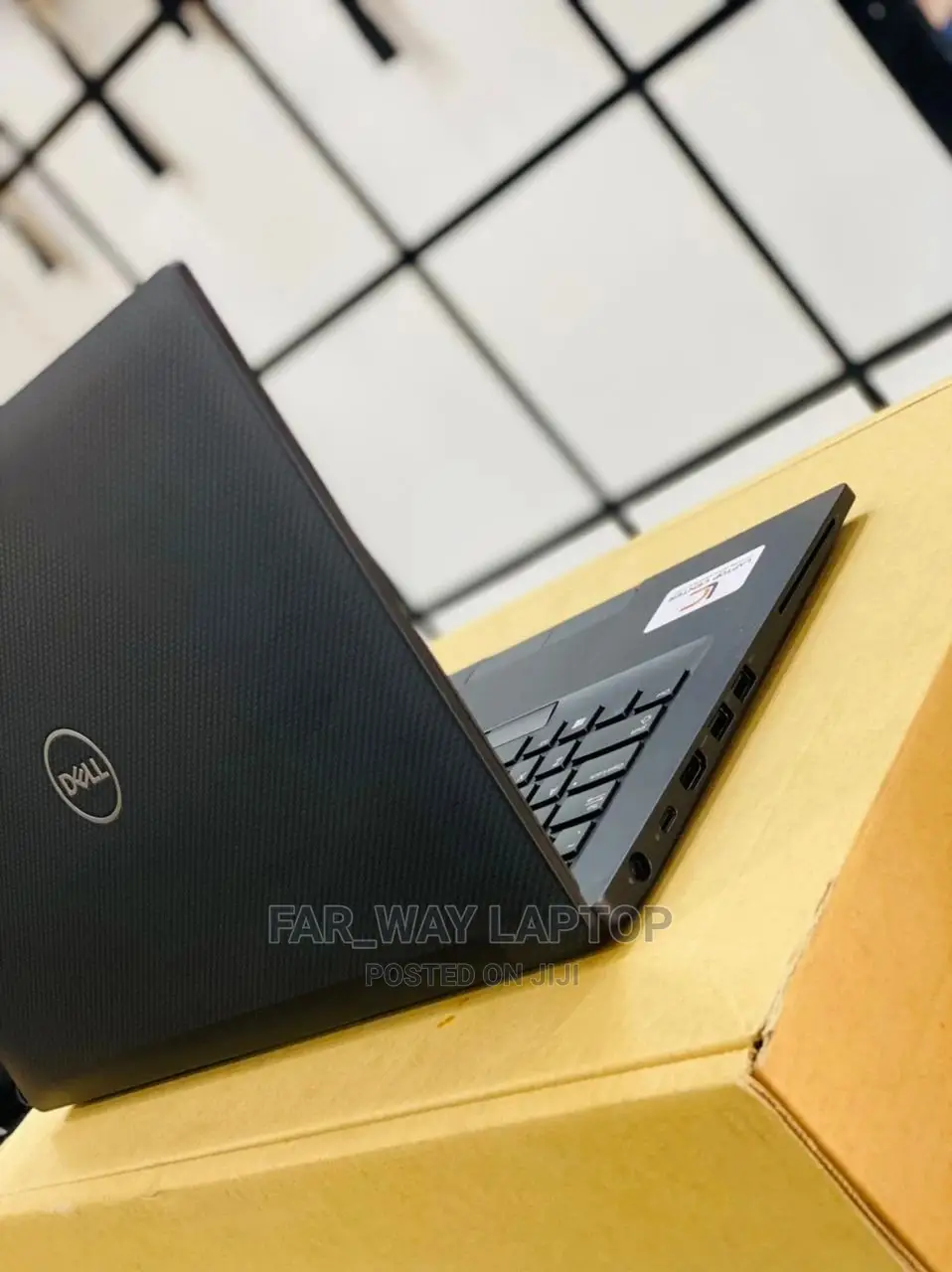 New Laptop Dell Dell Latitude 7490 8GB Intel Core I7 SSD 256GB