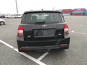 Toyota IST 2007 Black