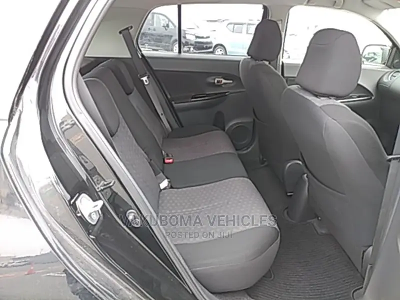 Toyota IST 2007 Black