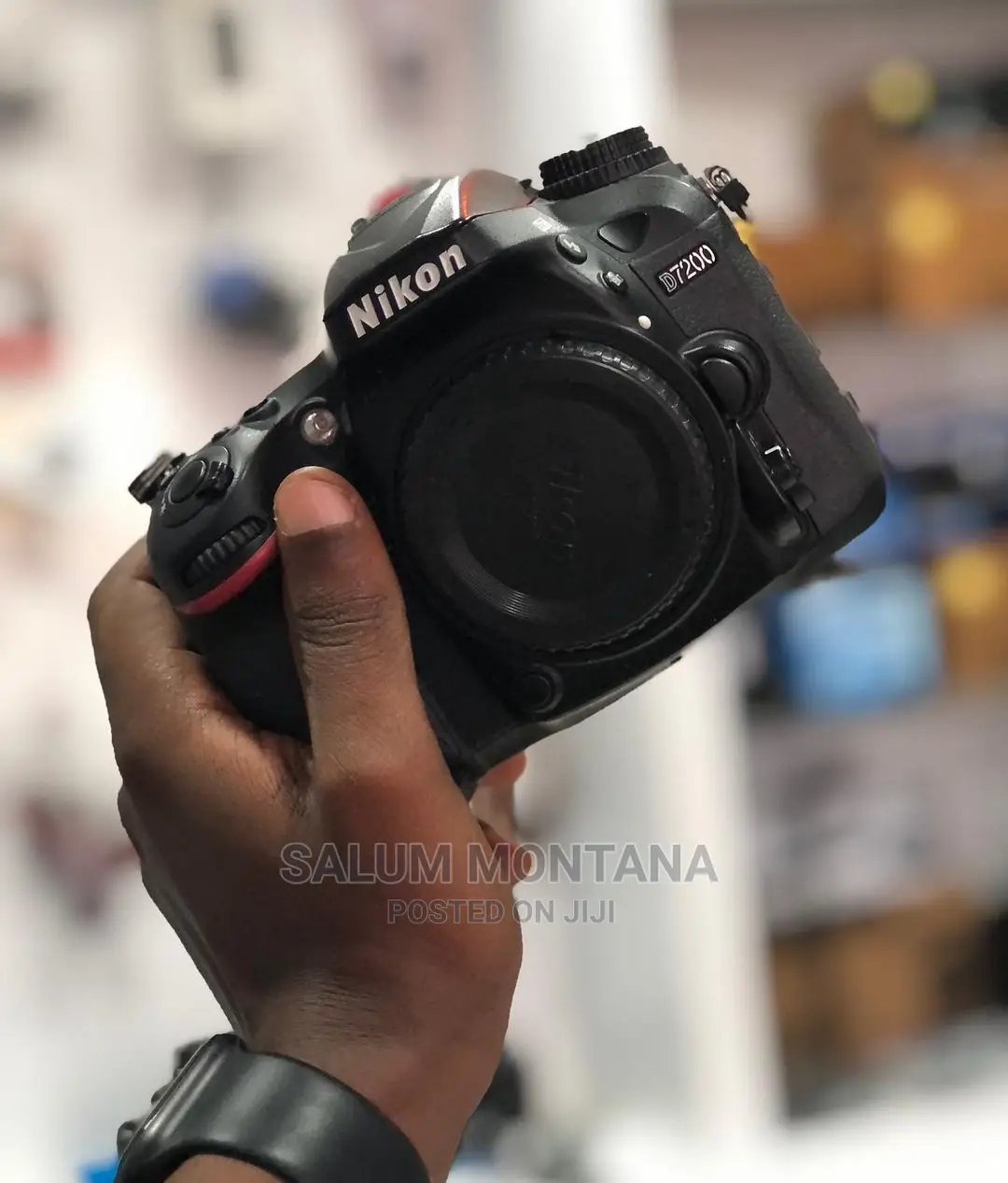Nikon D7200 .Body