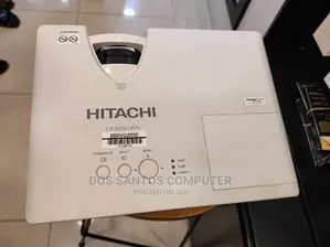 Hitachi Projector 100 Inches Display
