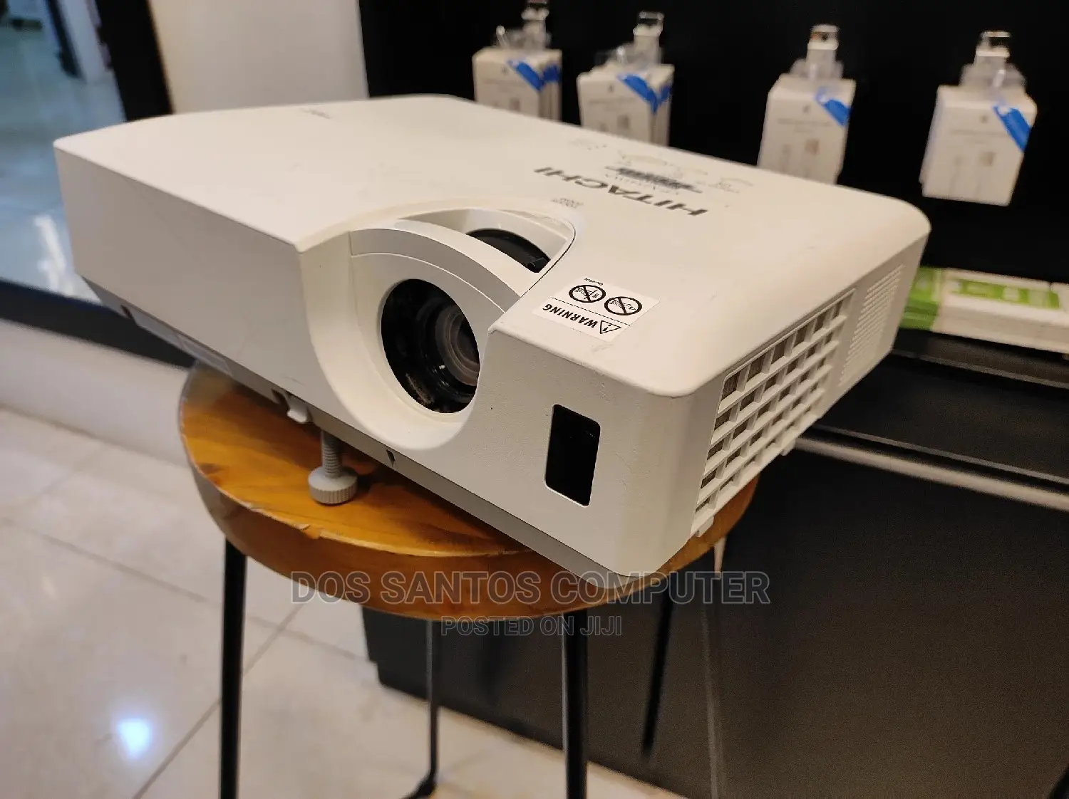 Hitachi Projector 100 Inches Display