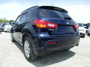 Mitsubishi RVR 2010 Blue