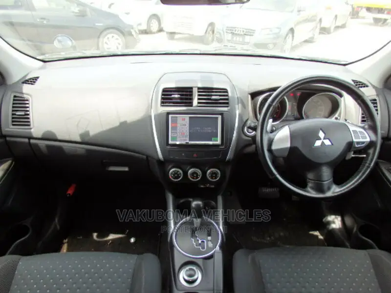 Mitsubishi RVR 2010 Blue