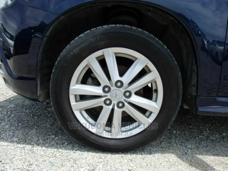 Mitsubishi RVR 2010 Blue