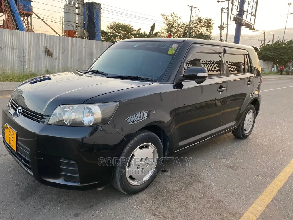 Toyota Corolla Rumion 2009 Black