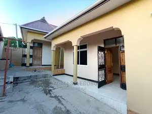 2bdrm House in Mbez Ya Kimara, Kijitonyama for Rent