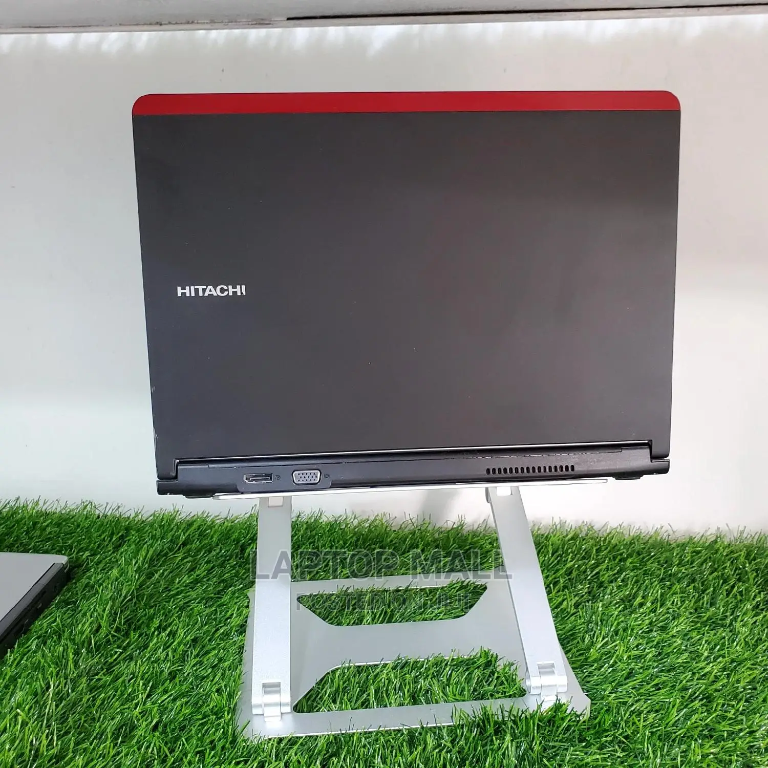 Laptop 2GB AMD SSD 128GB