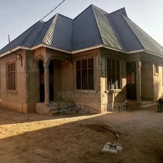 3bdrm House in Maxposh, Temeke for Sale