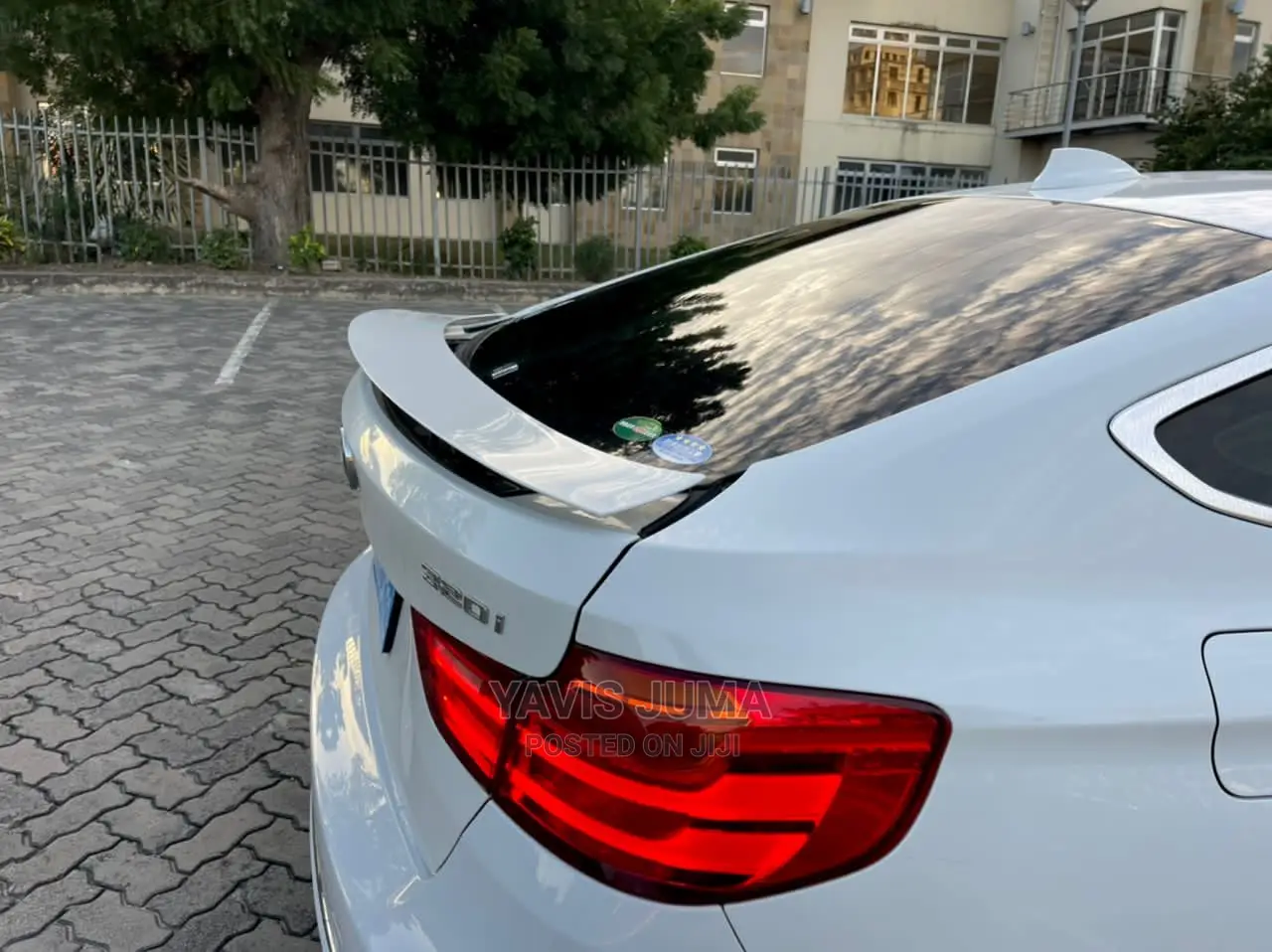 BMW 320i 2015 White