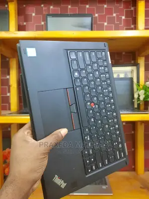 Laptop Lenovo ThinkPad Yoga 370 8GB Intel Core I5 SSD 256GB
