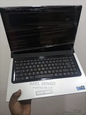 Laptop Dell Vostro V131 4GB Intel Core I3 HDD 320GB