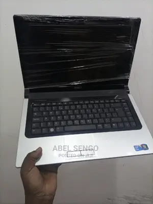 Laptop Dell Vostro V131 4GB Intel Core I3 HDD 320GB