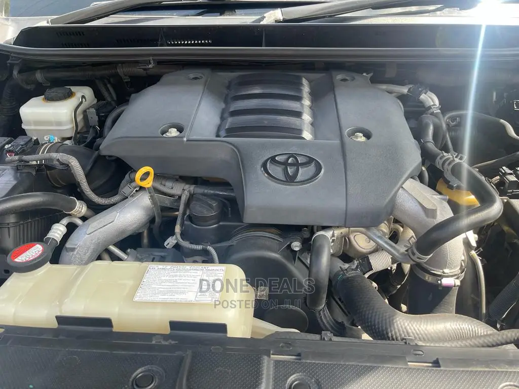 Toyota Land Cruiser Prado 2014 Black