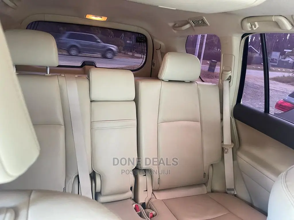 Toyota Land Cruiser Prado 2014 Black
