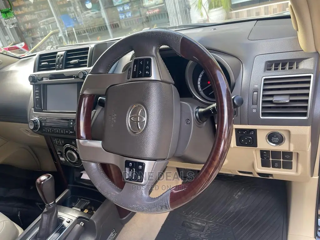 Toyota Land Cruiser Prado 2014 Black