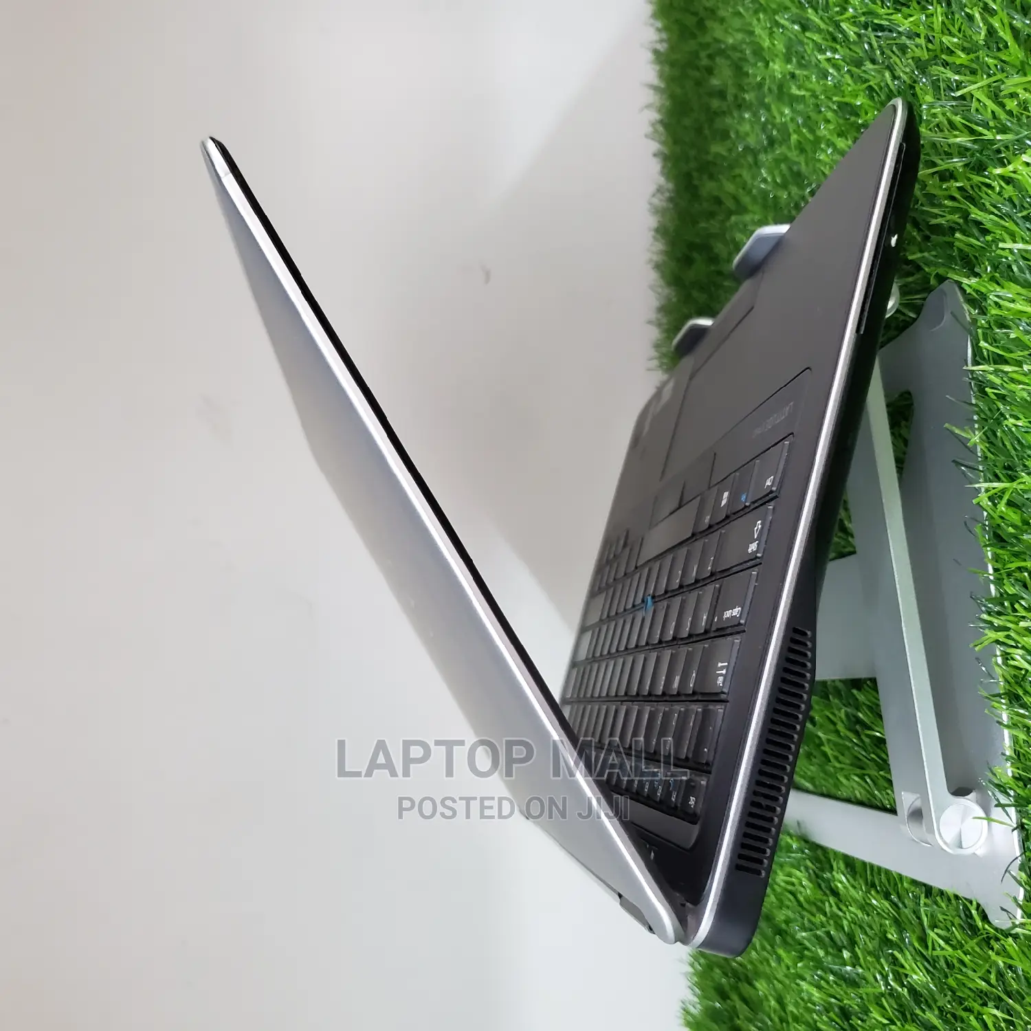 Laptop Dell Latitude 7440 4GB Intel Core I7 HDD 500GB
