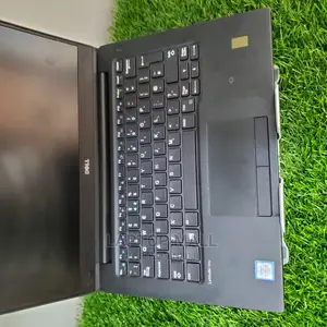 Laptop Dell Latitude 13 7370 8GB Intel Core I5 SSD 256GB