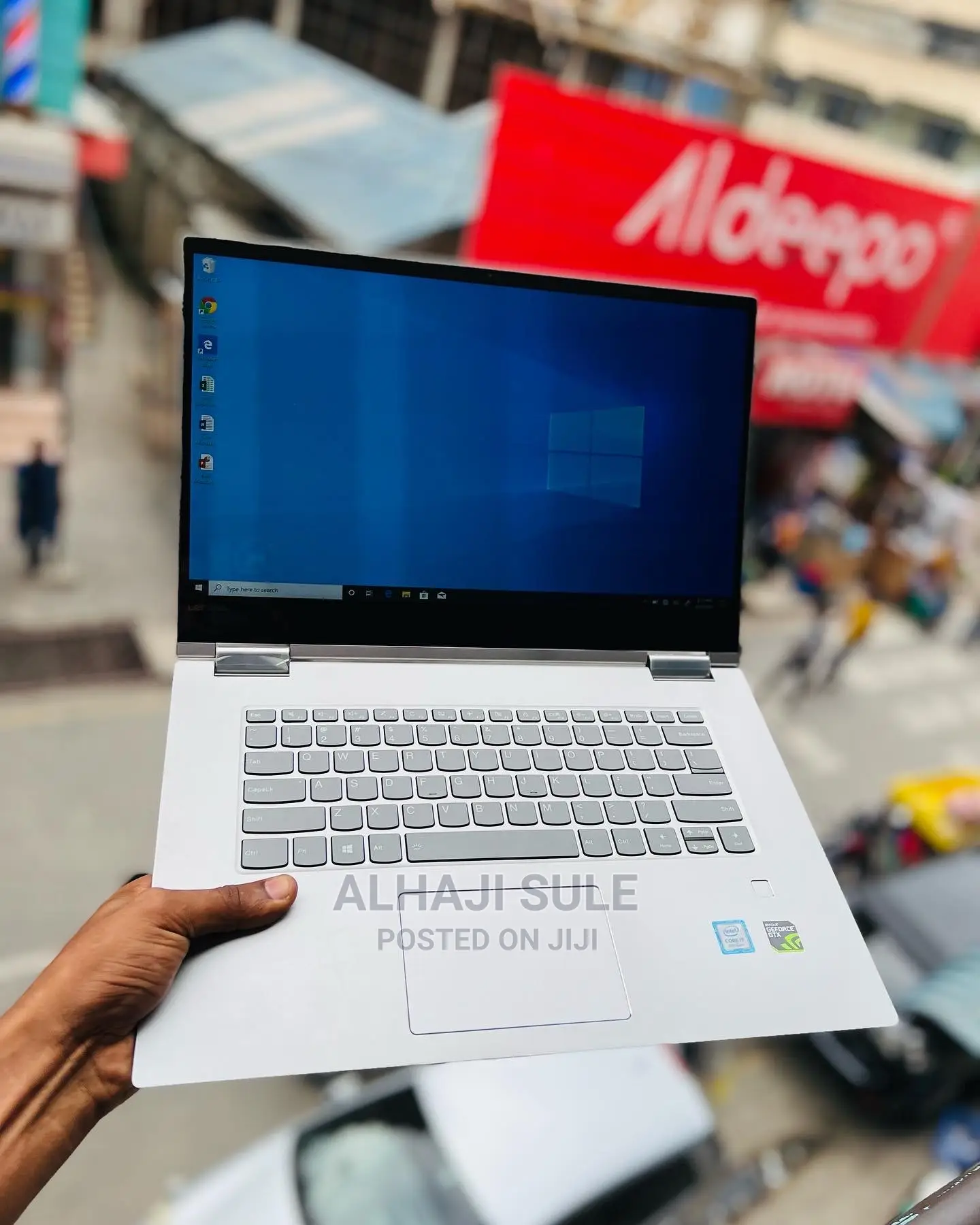 New Laptop Lenovo Yoga 730 16GB Intel Core I7 SSD 512GB
