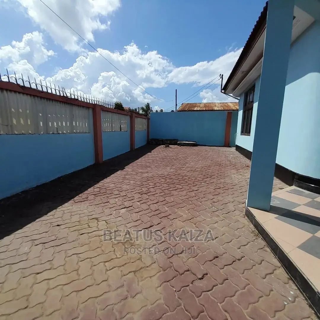 4bdrm Bungalow in Kigamboni Mikadi for rent