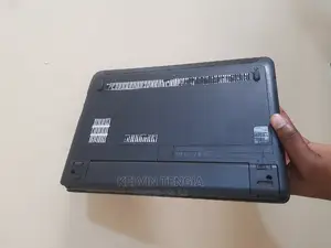 Laptop Lenovo ThinkPad X131e 4GB Intel Celeron HDD 320GB