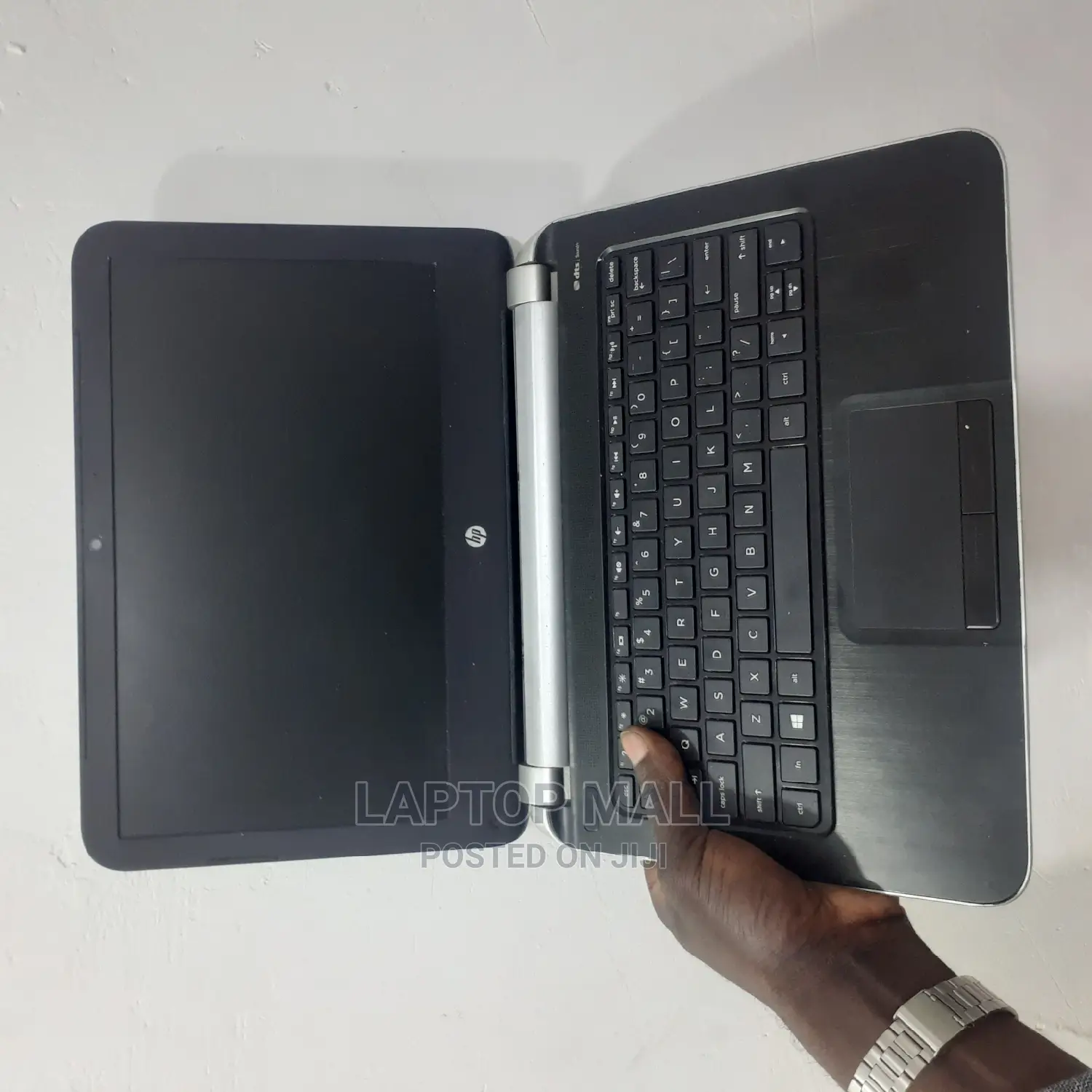 Laptop HP 215 G1 4GB AMD A6 320GB